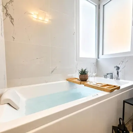 Apartman N 5 Luxury - Jacuzzi & Private Terrace