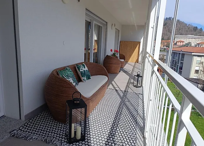 N 5 - Luxury Apartman Como